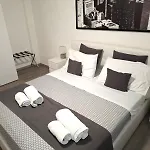 Airport Palese Luxury 2 Pensjonat 3*